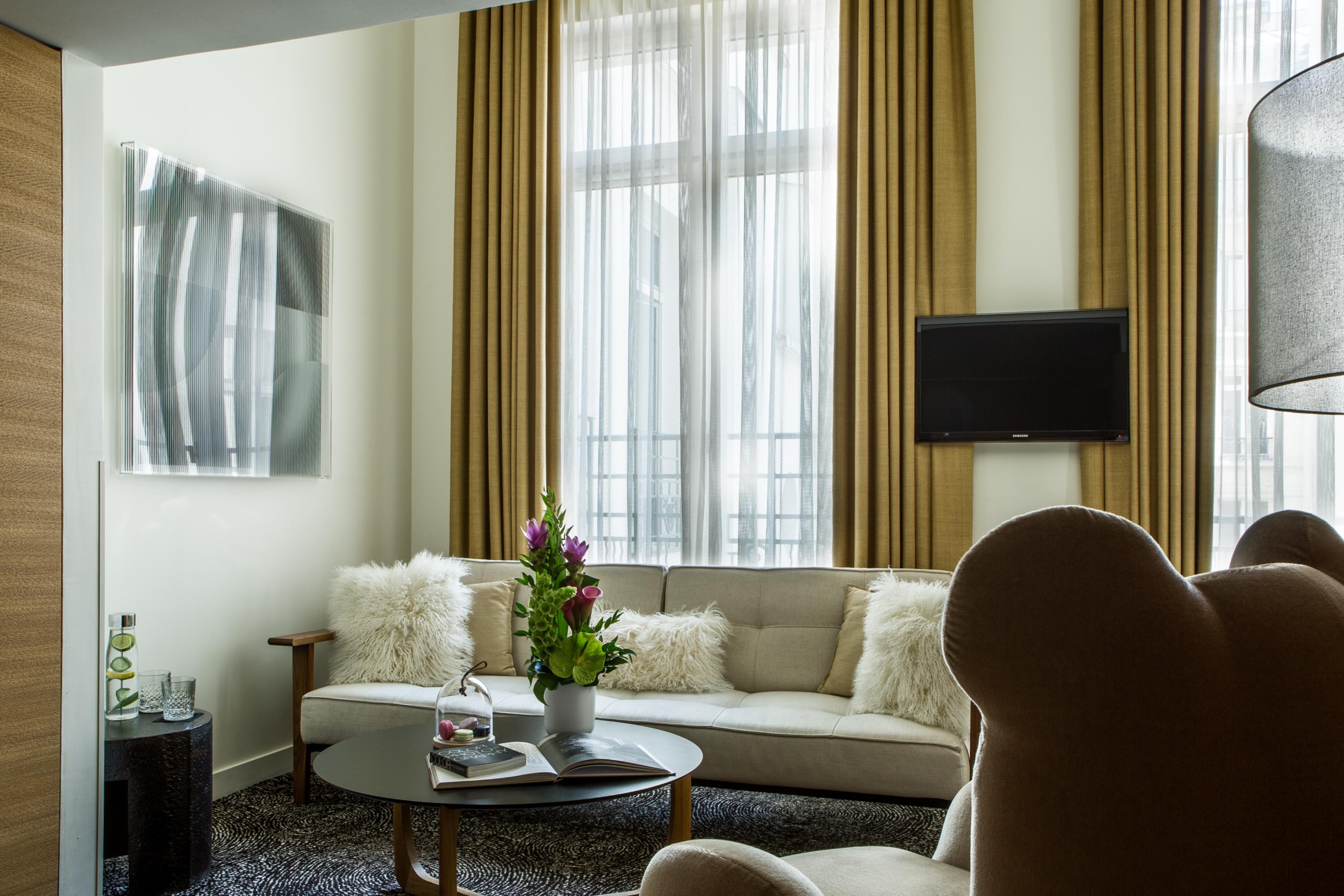 Hotel Marignan Champs-Elysees Paris Eksteriør billede