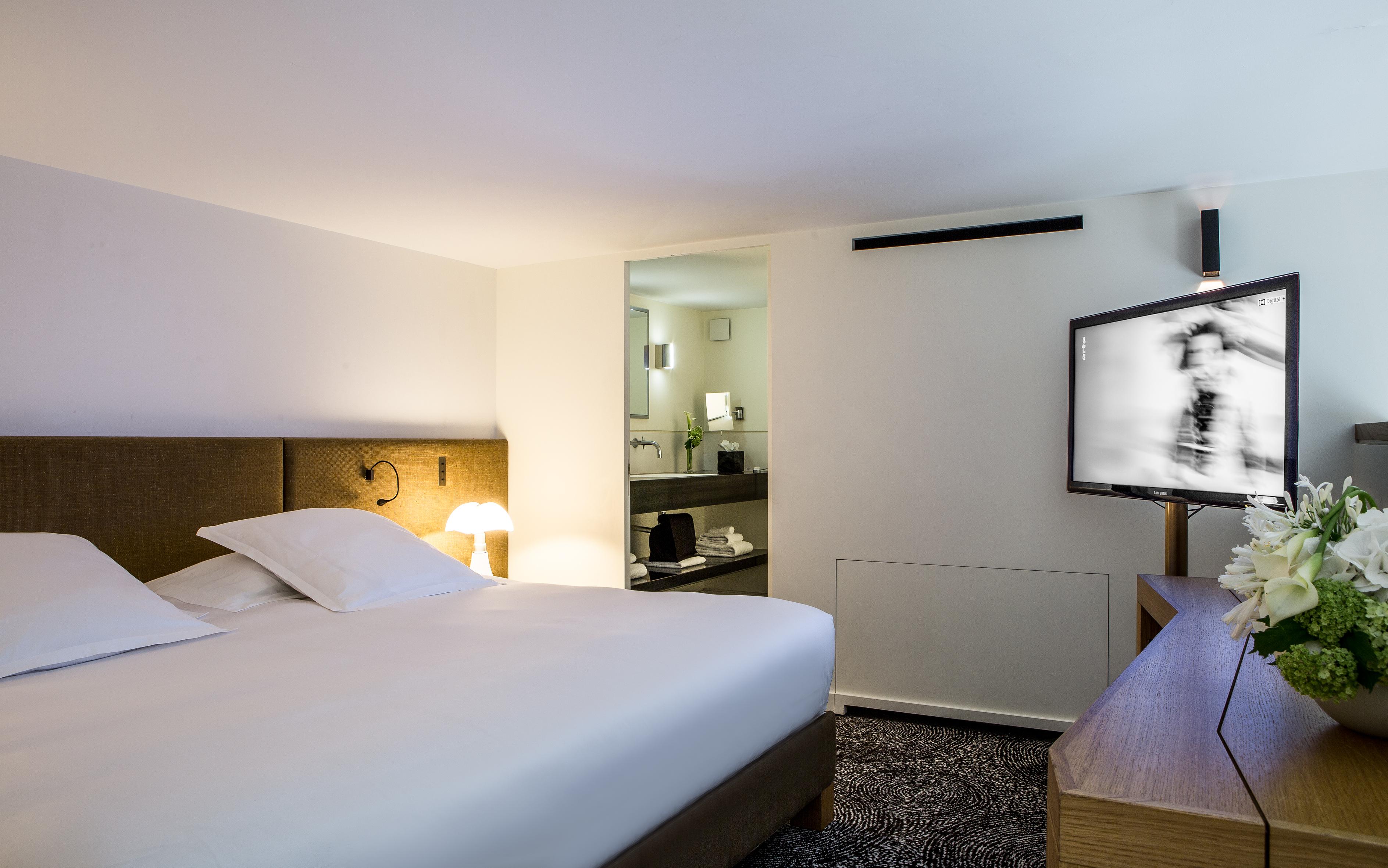 Hotel Marignan Champs-Elysees Paris Eksteriør billede