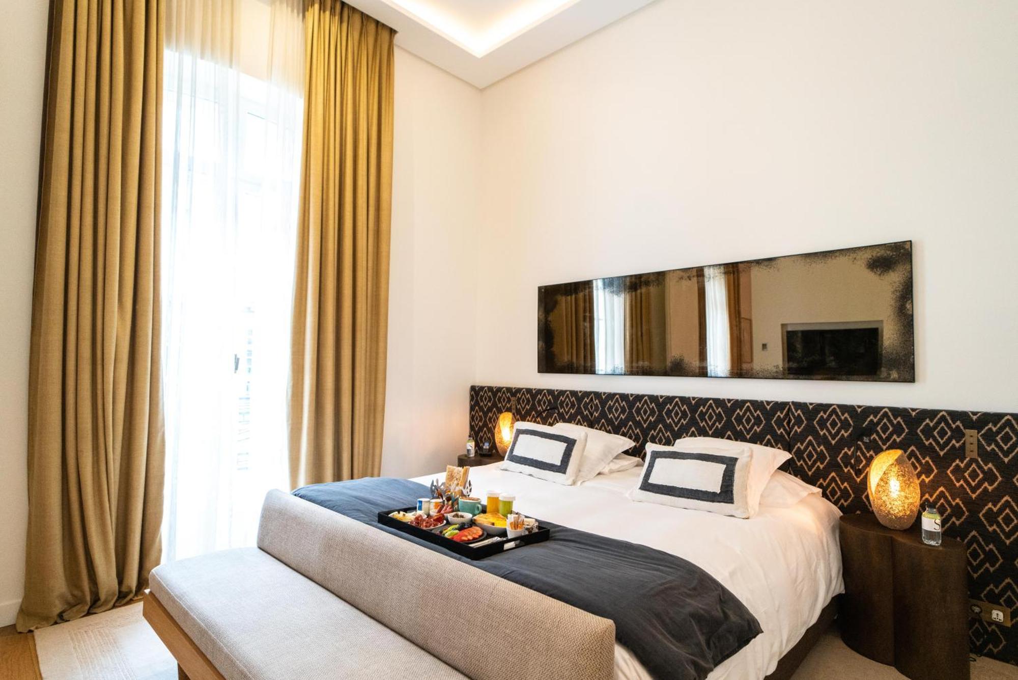 Hotel Marignan Champs-Elysees Paris Eksteriør billede