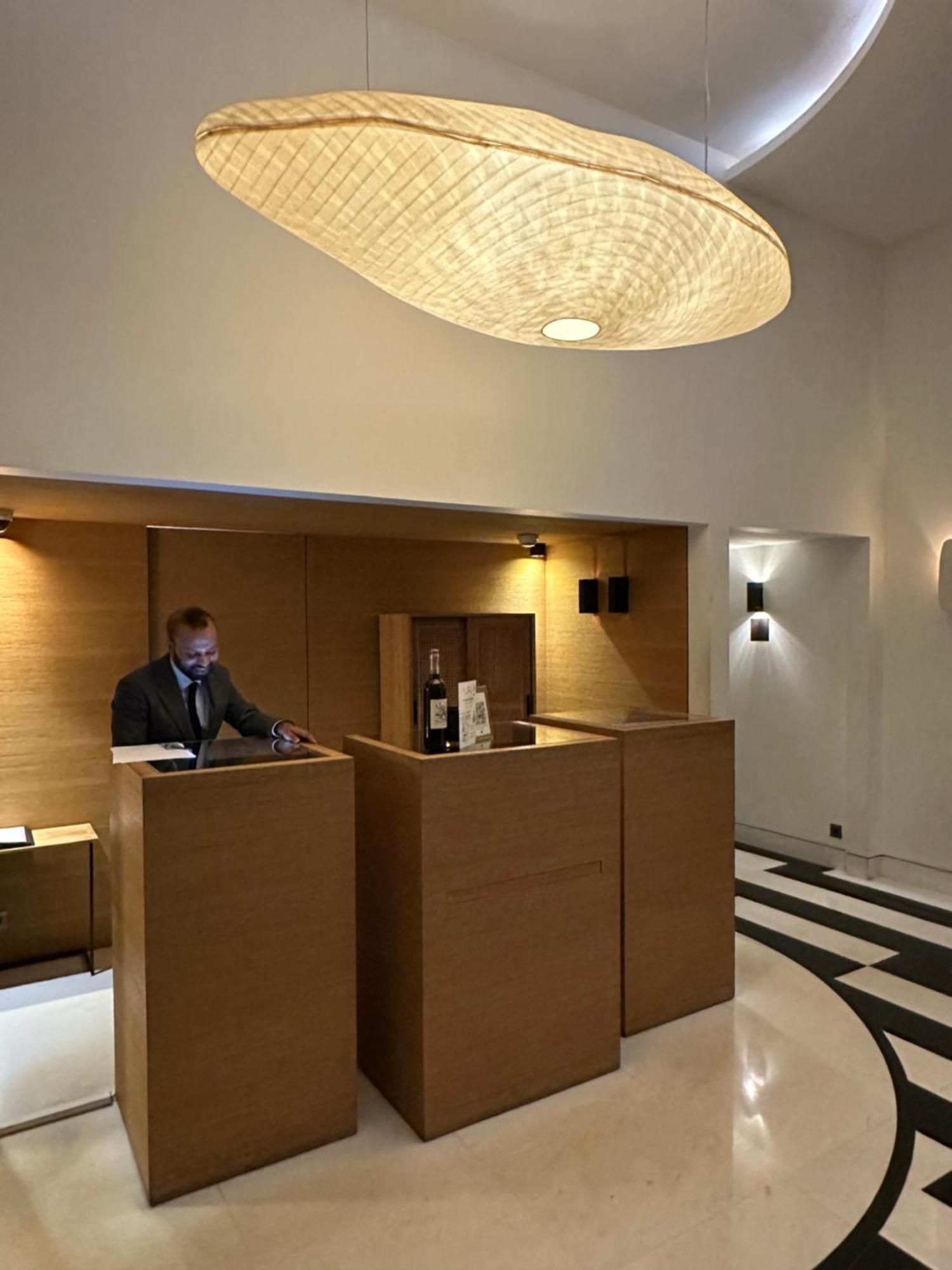 Hotel Marignan Champs-Elysees Paris Eksteriør billede